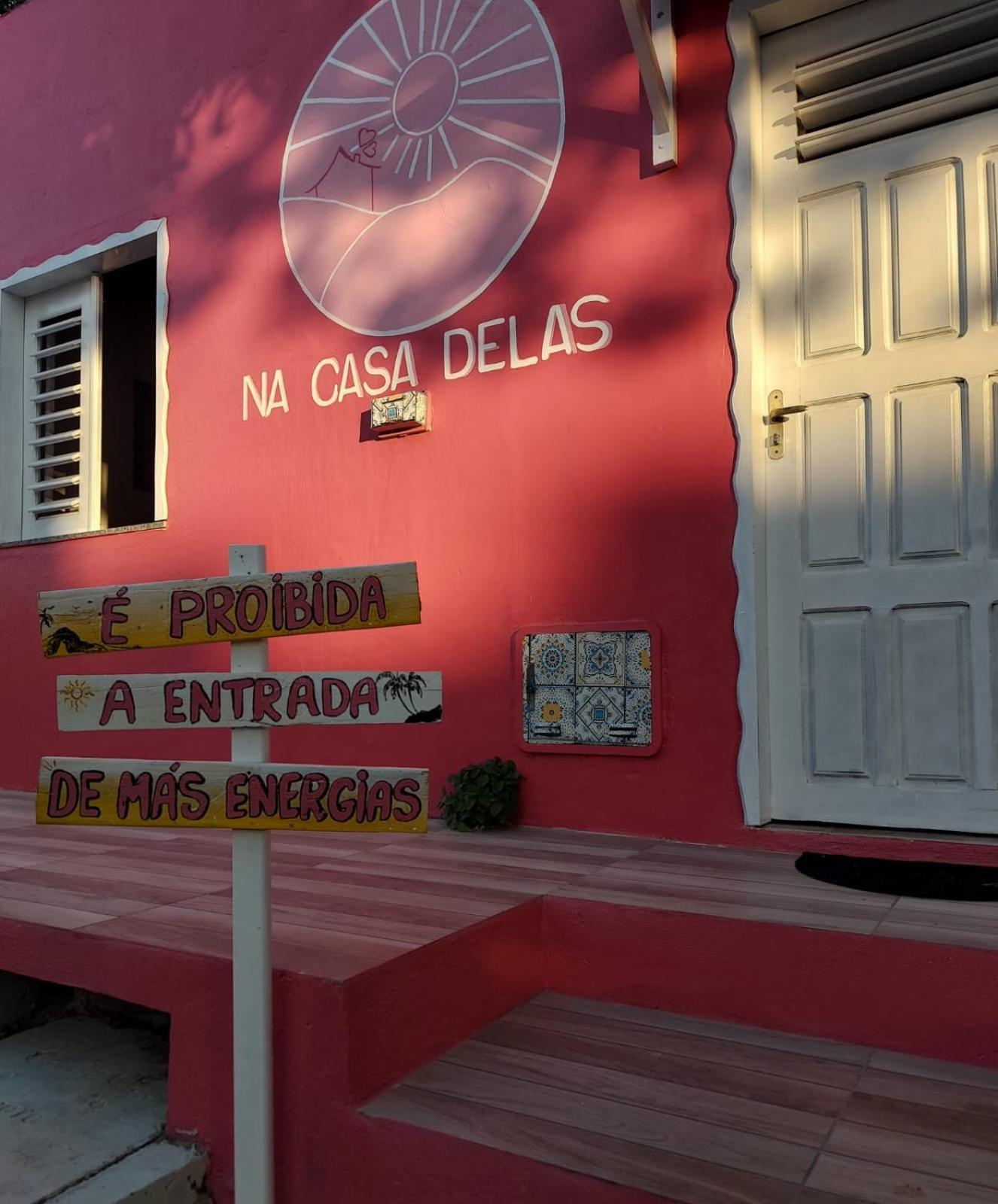 Na Casa Delas